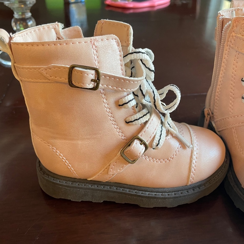 Pink boots - Picture 6 of 7